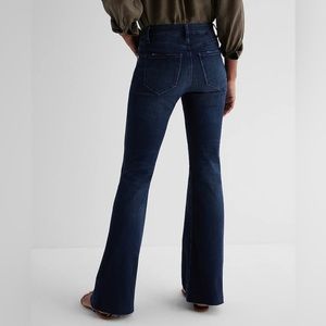 Express 70’s Flare Mid Ride Jeans